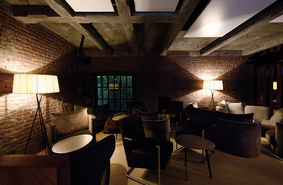 la reserve wine bar